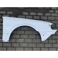 Крыло переднее правое пластиковое Audi 100 C4