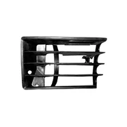 Решётка в бампер передний правая Audi 100 C4 (с птф)