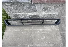 Решётка в бампер передний центральная нижняя Seat Cordoba I рестайлинг Polcar