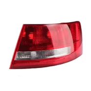 Фонарь задний наружный правый Audi A6 C6 дорестайлинг (под лампы) седан