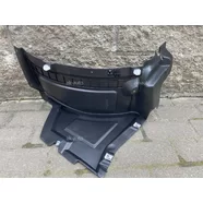 Подкрылок передний правый (передняя часть) Audi A6 C7 Patron