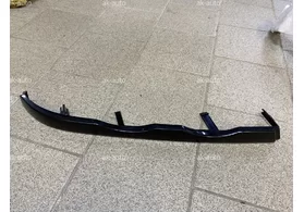 Накладка под фару правая (ресничка) BMW 3 E46 дорестайлинг седан/универсал 