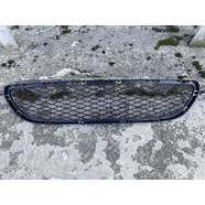 Решётка в бампер центральная BMW 3 E90/E91 рестайлинг