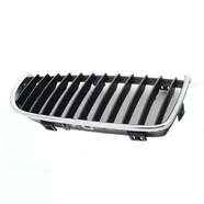 Решётка радиатора правая BMW 3 E90/E91 дорестайлинг