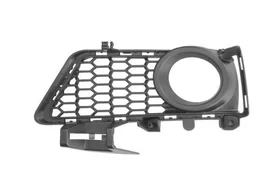 Решётка в бампер передний левая BMW 3 F30/F31 (M-пакет)