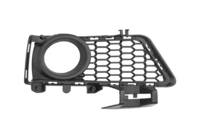 Решётка в бампер передний правая BMW 3 F30/F31 (M-пакет)