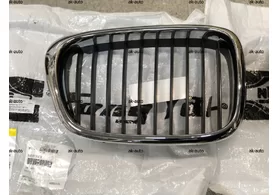 Решётка радиатора (правая часть) BMW 5 E39 рестайлинг Polcar