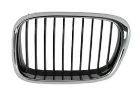 Решётка радиатора (левая часть) BMW 5 E39 рестайлинг TYG