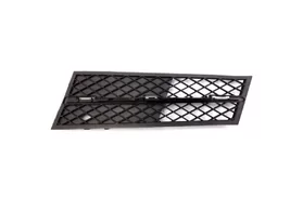 Заглушка в бампер передний левая BMW 5 F10/F11/F07 (GT) дорестайлинг