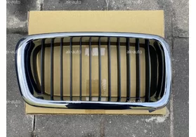 Решётка радиатора (правая часть) BMW 7 E38 дорестайлинг