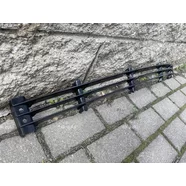 Решётка в бампер передний центральная BMW 7 E38 