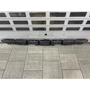 Решётка в бампер передний центральная нижняя BMW X5 E53 дорестайлинг