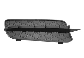 Заглушка (решётка) в бампер передний правая BMW X5 E70 дорестайлинг