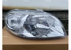 Фара передняя правая Chevrolet Aveo T250 седан