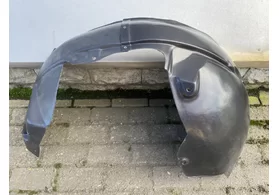 Подкрылок передний правый Dodge Stratus II