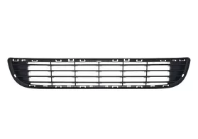 Решётка в бампер передний центральная нижняя Peugeot Partner 2008-2015 Polcar