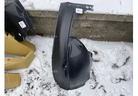 Подкрылок передний левый (задняя часть) Dodge Stratus II