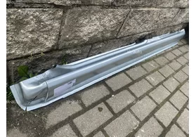 Порог левый Honda Civic IV (седан)