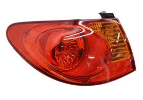 Фонарь задний внешний левый Hyundai Elantra HD 