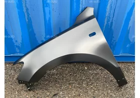 Крыло переднее левое Hyundai Santa Fe II дорестайлинг (с повторителем и молдингом)