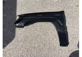 Крыло переднее левое Jeep Grand Cherokee WJ