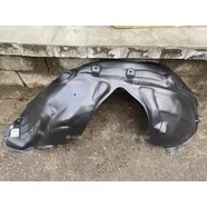 Подкрылок передний правый Jeep Grand Cherokee WK2