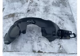 Подкрылок передний левый Kia Carens I рестайлинг