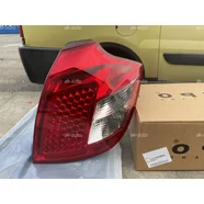 Фонарь задний правый наружный Kia Ceed I рестайлинг (хэтчбек 5 дв.)