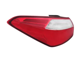 Фонарь задний внешний левый Kia Cerato III дорестайлинг