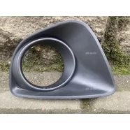 Решётка в бампер передний правая Mazda 2 II дорестайлинг