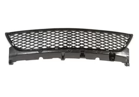 Решётка в бампер передний центральная Mazda 3 BK дорестайлинг (седан)