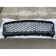 Решётка в бампер передний центральная Mazda 3 BK рестайлинг (седан) TYG