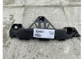 Кронштейн крепления бампера переднего правый Mazda 3 BL дорестайлинг