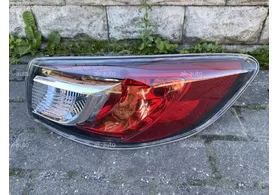 Фонарь задний правый наружный Mazda 3 BL (седан)