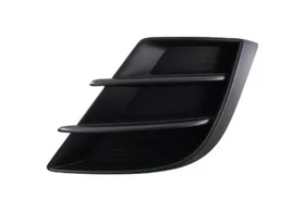 Решётка в бампер передний левая Mazda 3 BL дорестайлинг (без отверстий для птф)