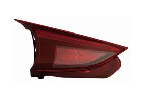 Фонарь задний внутренний левый Mazda 3 BM дорестайлинг (хэтчбек)