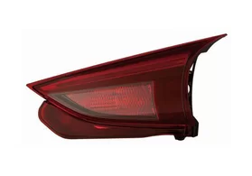 Фонарь задний внутренний правый Mazda 3 BM дорестайлинг (хэтчбек)