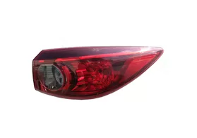 Фонарь задний внешний правый Mazda 3 BM дорестайлинг (седан)