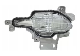 Указатель поворота в бампер передний левый Mazda 3 BM рестайлинг