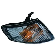 Указатель поворота передний правый Mazda 626 GF дорестайлинг