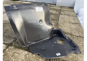 Подкрылок передний правый (передняя часть) Mercedes C W203 TYG