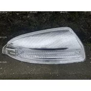 Повторитель поворота в зеркало правый Mercedes C W204 дорестайлинг