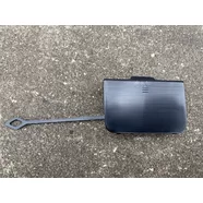 Заглушка буксировочного крюка в бампер передний Mercedes C W204 дорестайлинг