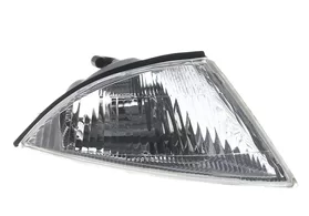 Указатель поворота передний правый Mitsubishi Carisma дорестайлинг 