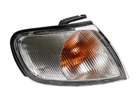 Указатель поворота передний правый Nissan Almera N15 дорестайлинг