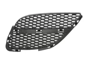 Решётка радиатора (левая часть) Nissan Almera N16 рестайлинг