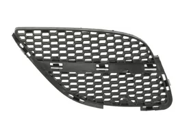 Решётка радиатора (правая часть) Nissan Almera N16 рестайлинг