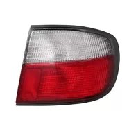 Фонарь задний правый Nissan Primera P11 седан дорестайлинг (красно-белый)