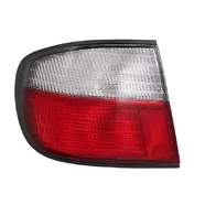 Фонарь задний левый Nissan Primera P11 седан дорестайлинг (красно-белый)