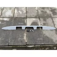 Накладка крышки багажника Peugeot 206 дорестайлинг (хэтчбек)